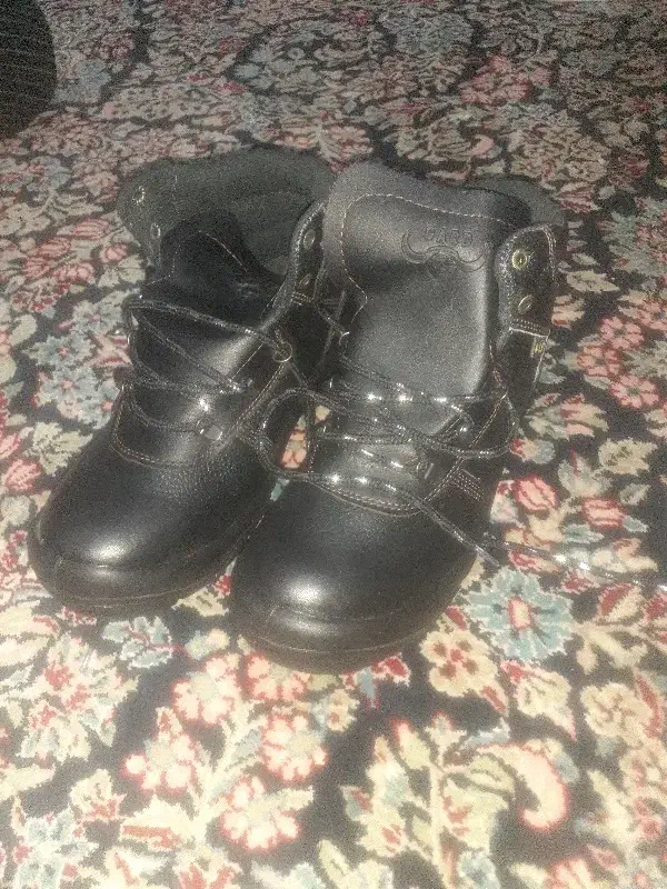 کفش کار|کیف، کفش، کمربند|سیرجان, |دیوار