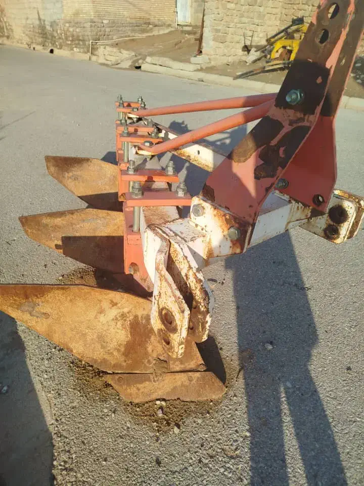 گاو آهن سه خیش|ابزارآلات|گتوند, |دیوار