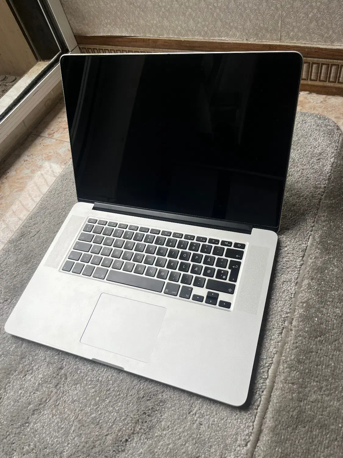 مک بوک پرو پونزده اینچ 16/512|رایانه همراه|رشت, استادسرا|دیوار