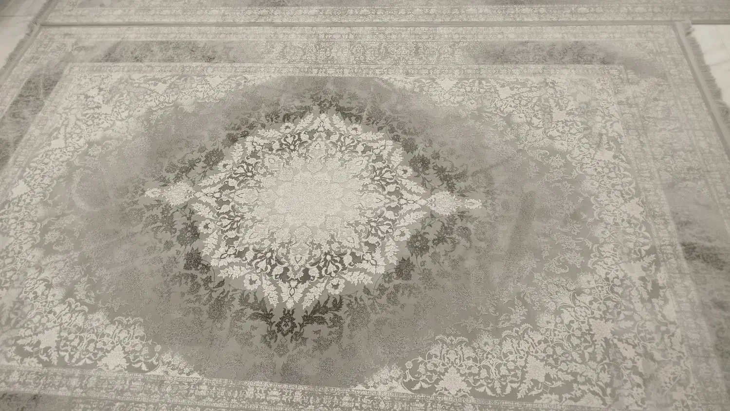 فرش نه متری و شش متری در حد نو|فرش|تهران, خاک سفید|دیوار