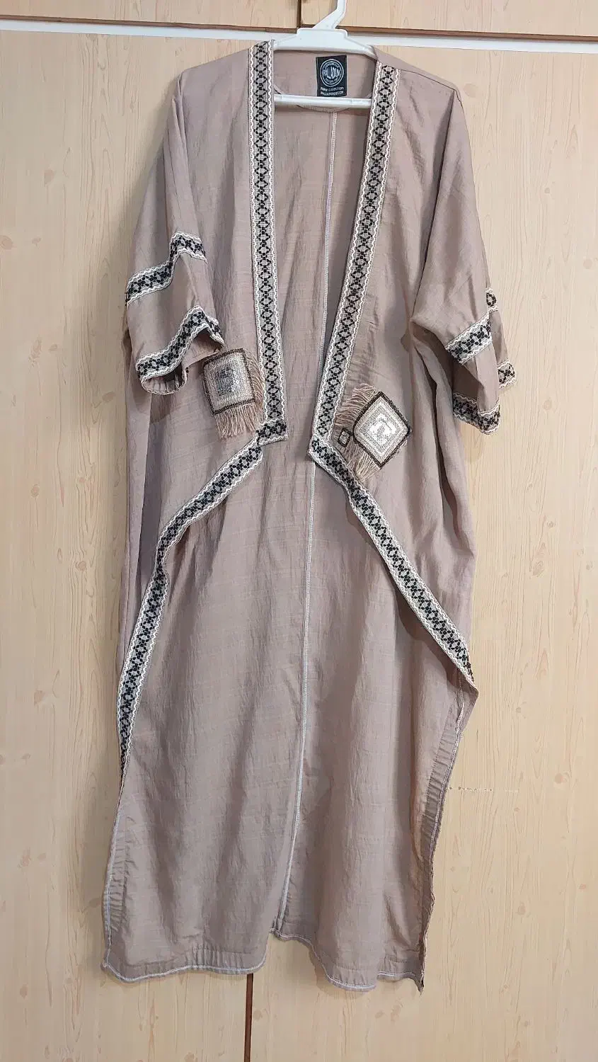 مانتو و سارافن دو تیکه مزونی|لباس|پیشوا, |دیوار