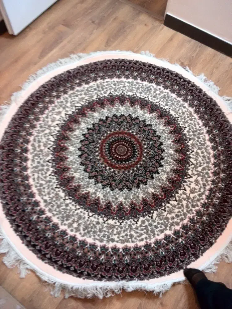 فرش گرد قطر ۱/۵ دو عدد|فرش|تهران, شکوفه (عبدل آباد)|دیوار