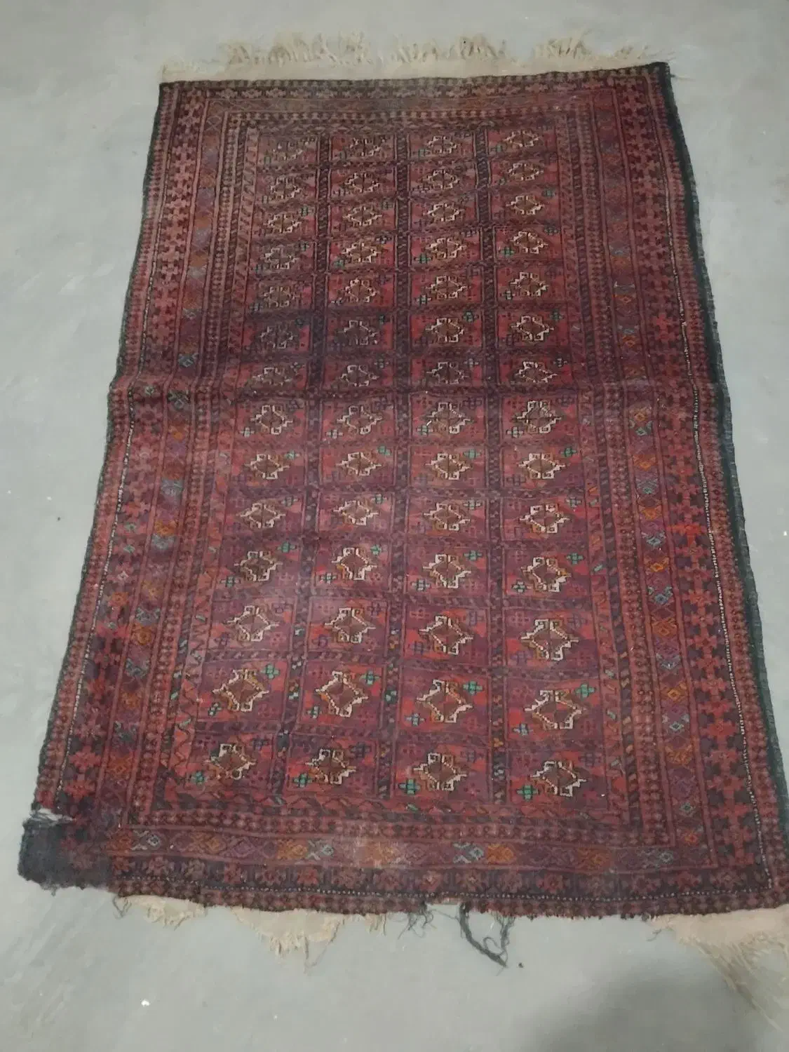 قالیچه دستباف خیلی خیلی قدیمی|کلکسیون اشیاء عتیقه|خلیل آباد, |دیوار