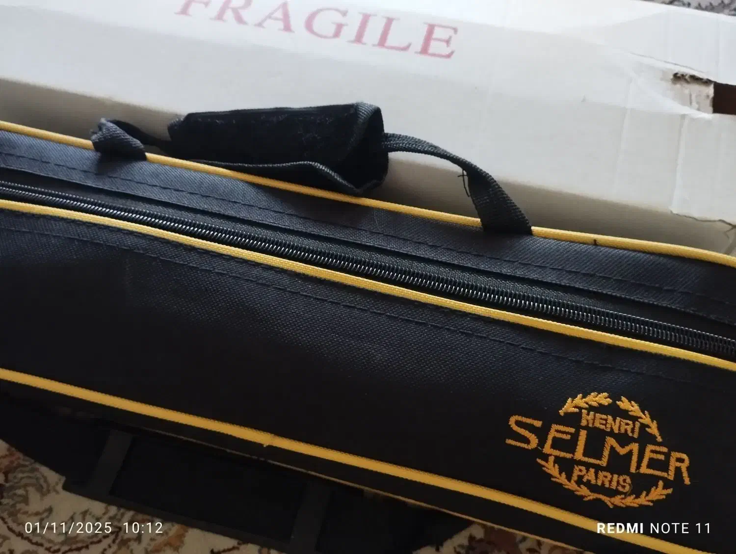 فلوت دکمه دار سلمر|سازهای بادی|تهران, گلستان (شهرک راه آهن)|دیوار