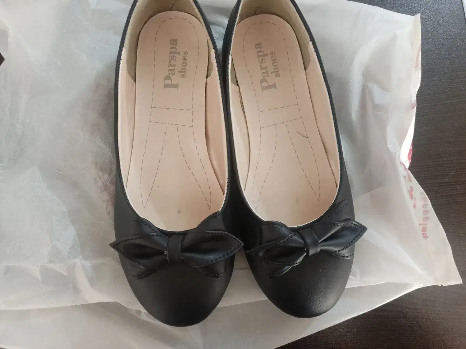 کفش ( کالج ) دخترونه|کفش و لباس بچه|کاشان, فاز ۲ ناجی آباد|دیوار