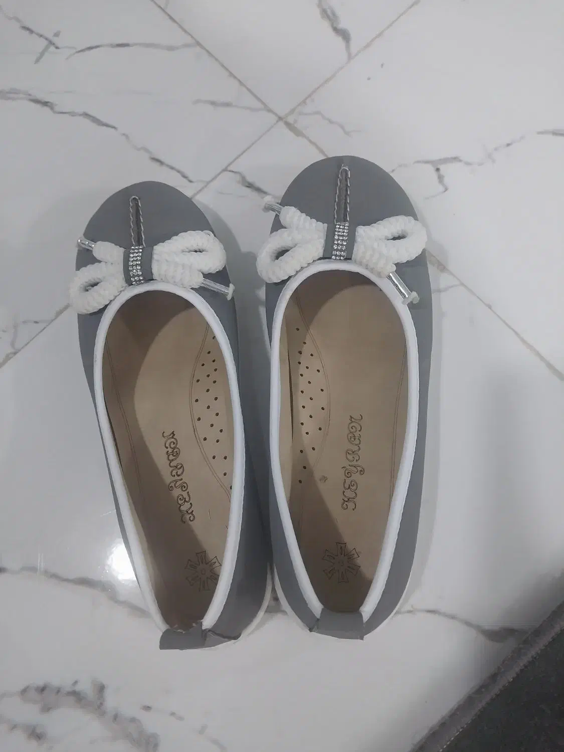 کفش دخترانه سایز ۴۰|کیف، کفش، کمربند|خرم‌آباد, |دیوار