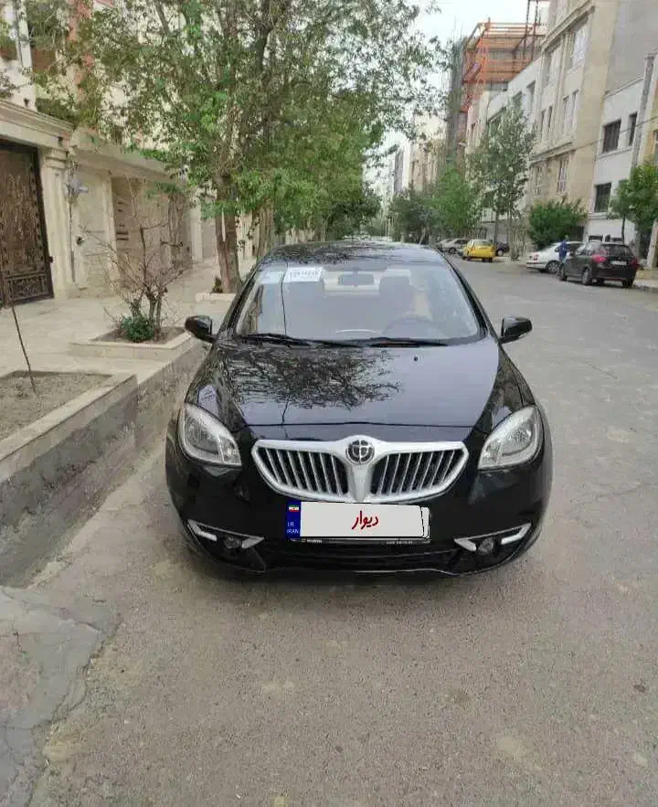 برلیانس۳۳۰ دنده ای ۱۵۰۰|خودرو سواری و وانت|اصفهان, رحیمآباد|دیوار