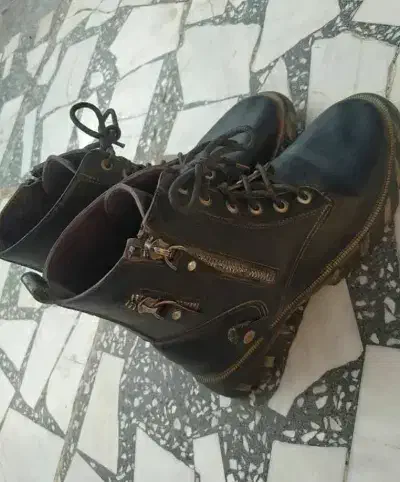 نیم بوت|کیف، کفش، کمربند|زابل, |دیوار