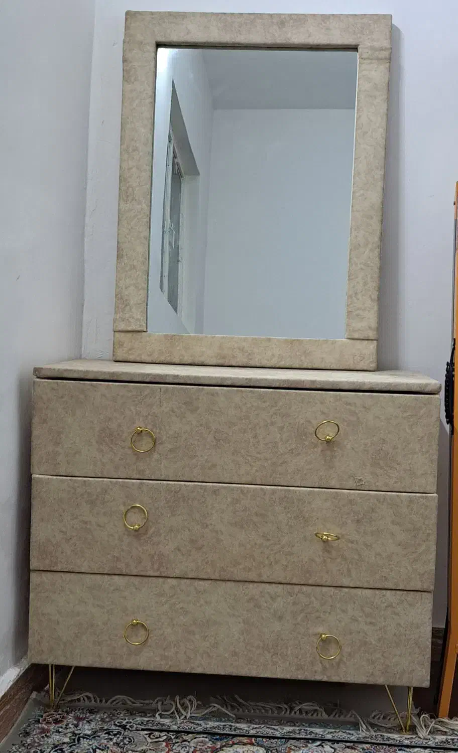 دراور|جاکفشی، کمد، دراور|اسفراین, |دیوار