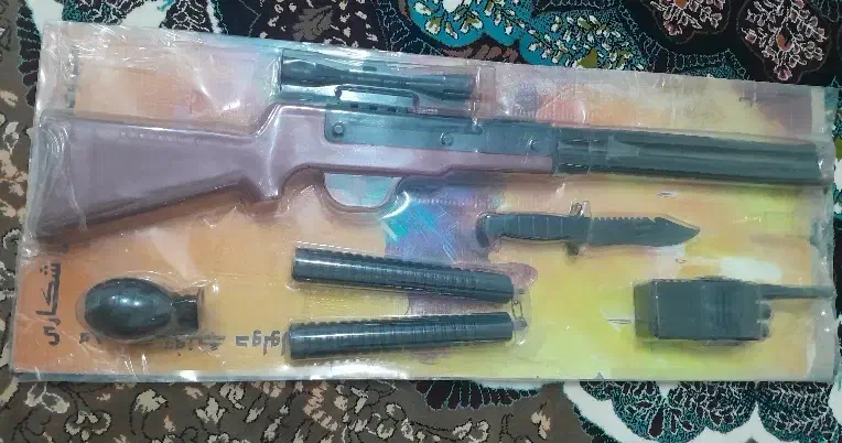 تفنگ اسباب بازی|اسباببازی بچه|مهاباد (آذربایجان غربی), |دیوار