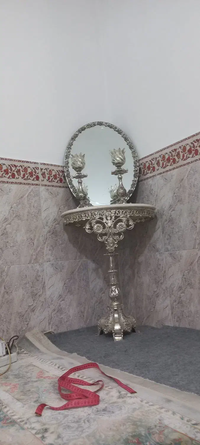 اینه شمعدان|آینه|محمدشهر, کوی بهار|دیوار