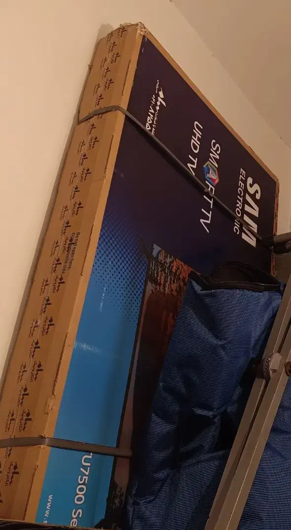 ال ای دی|تلویزیون و پروژکتور|شاهین‌شهر, شهرک گلدیس|دیوار