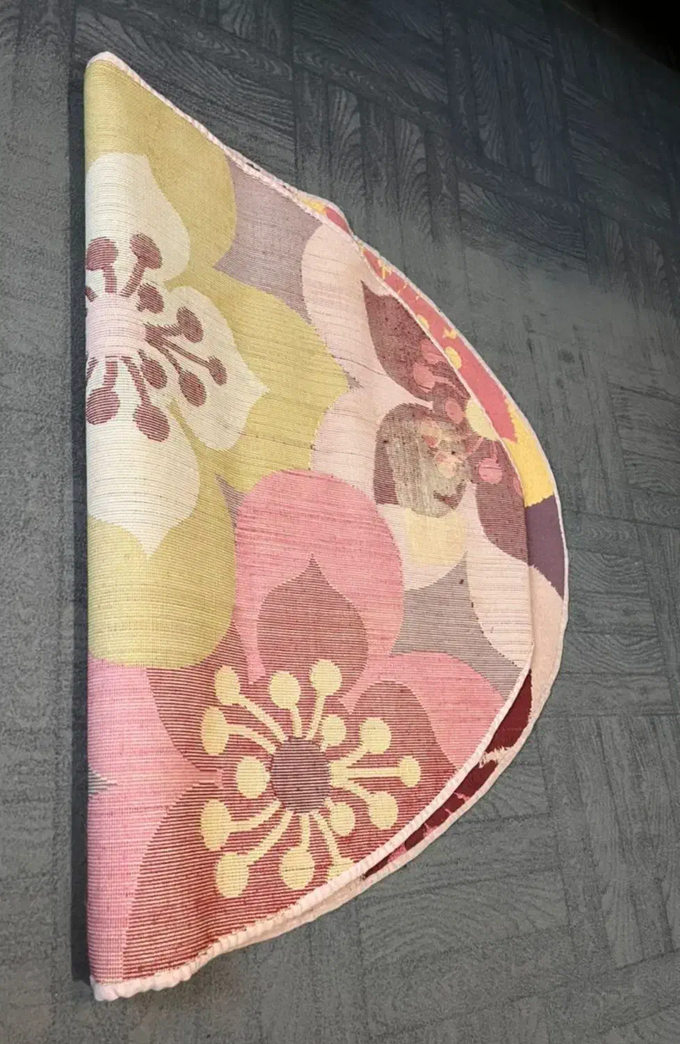 فرش ماشینی سالم|فرش|رشت, سعدی (تختی)|دیوار