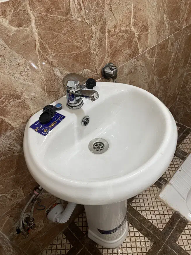 روشویی نو|لوازم سرویس بهداشتی|آستانه اشرفیه, |دیوار