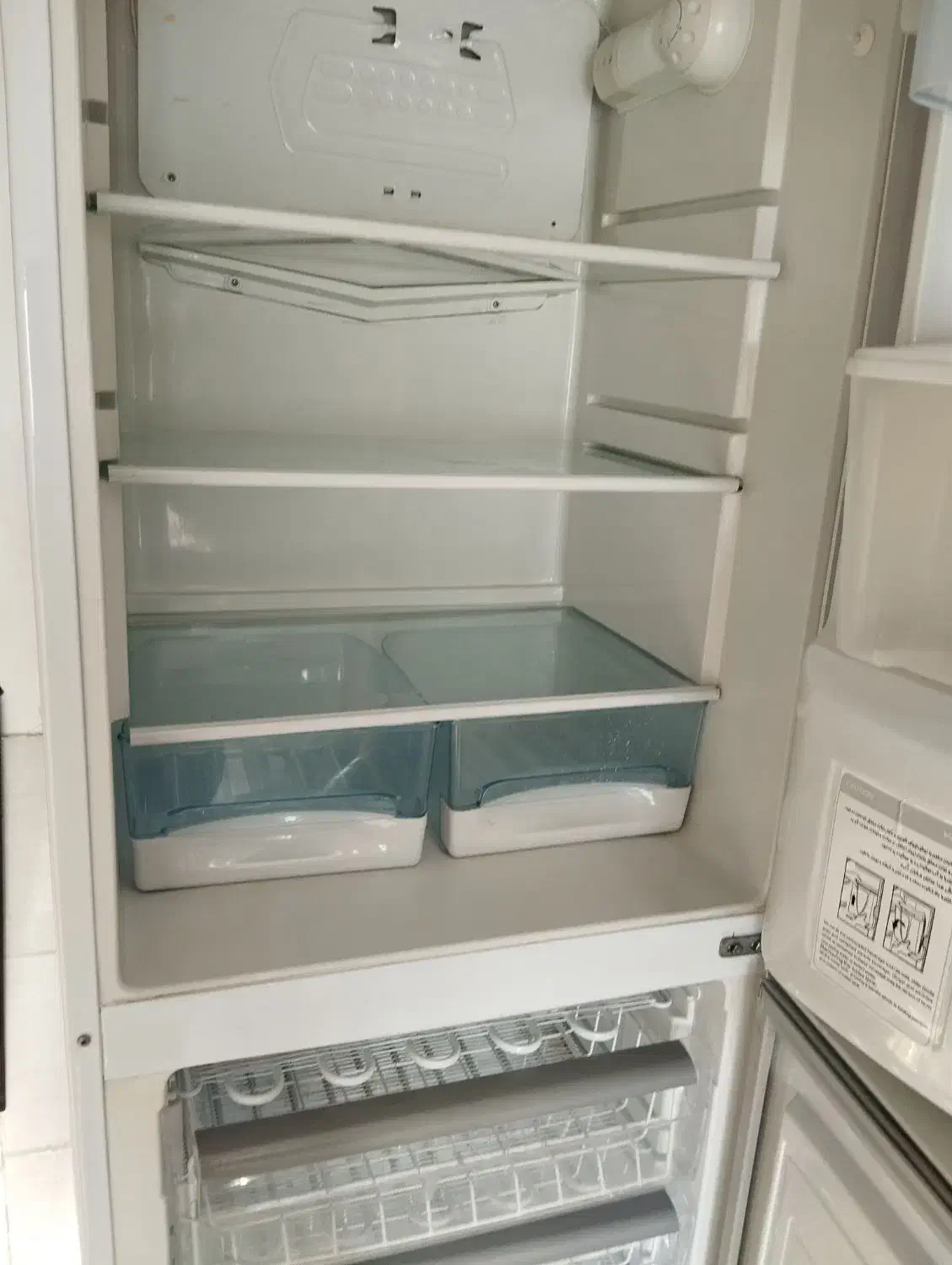 یخچال .آبگرمکن دیواری .گاز پنج شعله|آبگرمکن، پکیج، شوفاژ|خمین, |دیوار