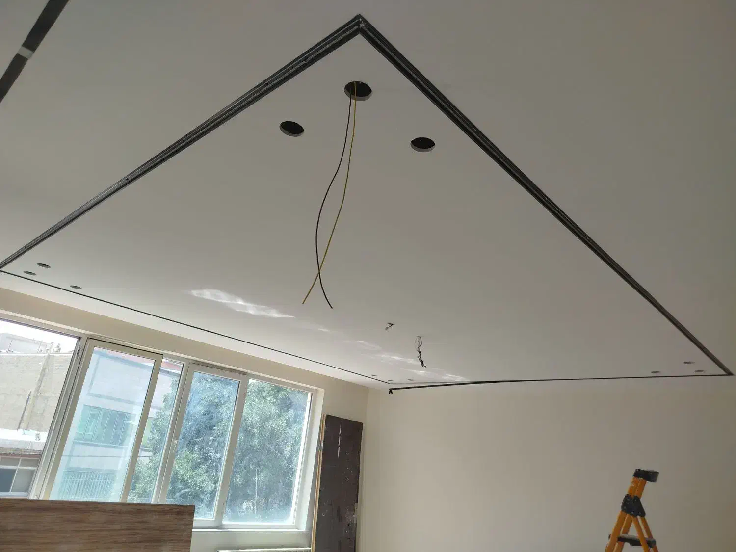 برقکاری ساختمان برقکشی برقکار|خدمات پیشه و مهارت|همدان, |دیوار