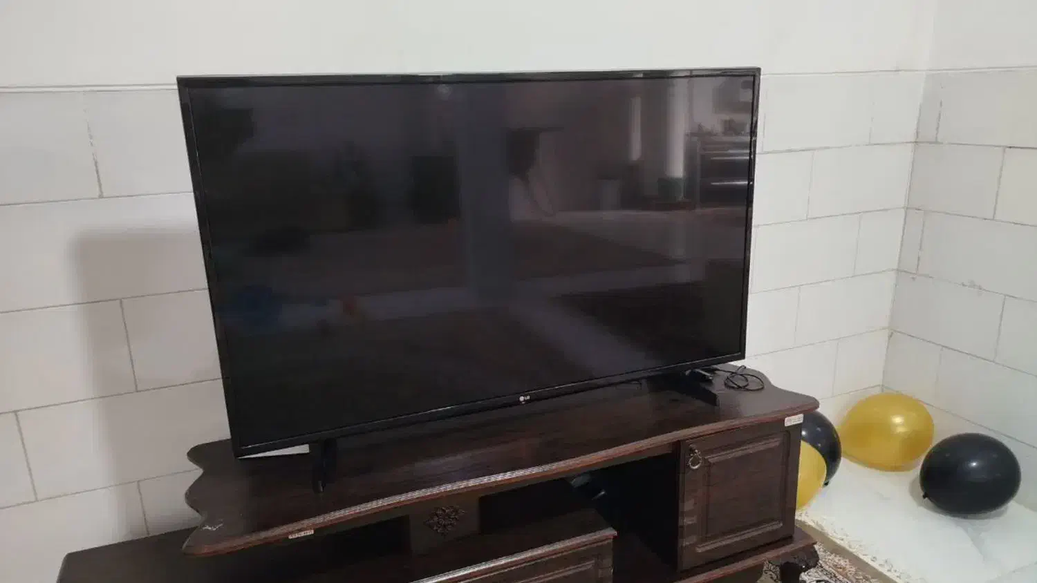 LED LG|تلویزیون و پروژکتور|یزد, |دیوار