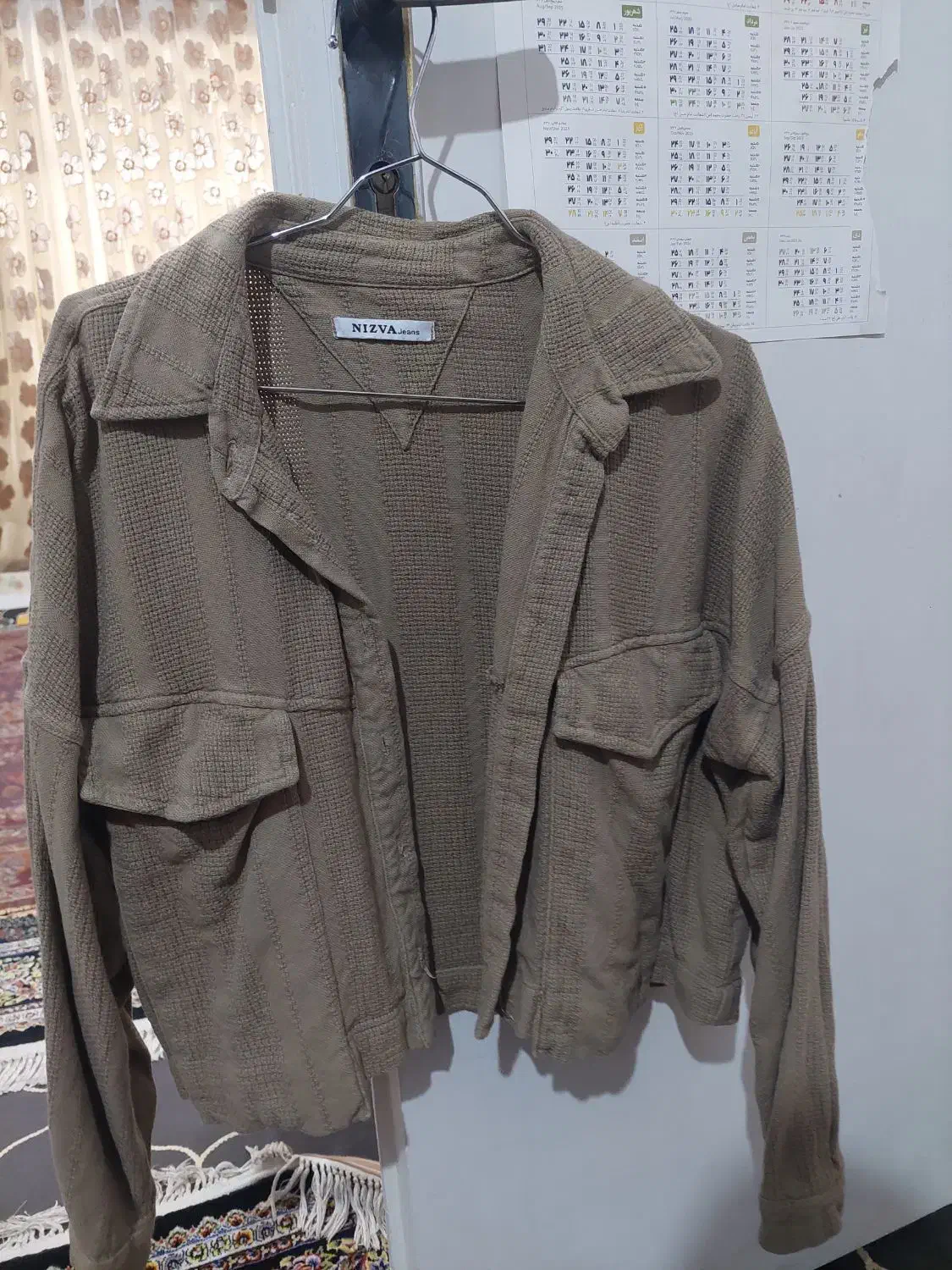 لباس زنانه|لباس|شیراز, سیاه سنگ|دیوار