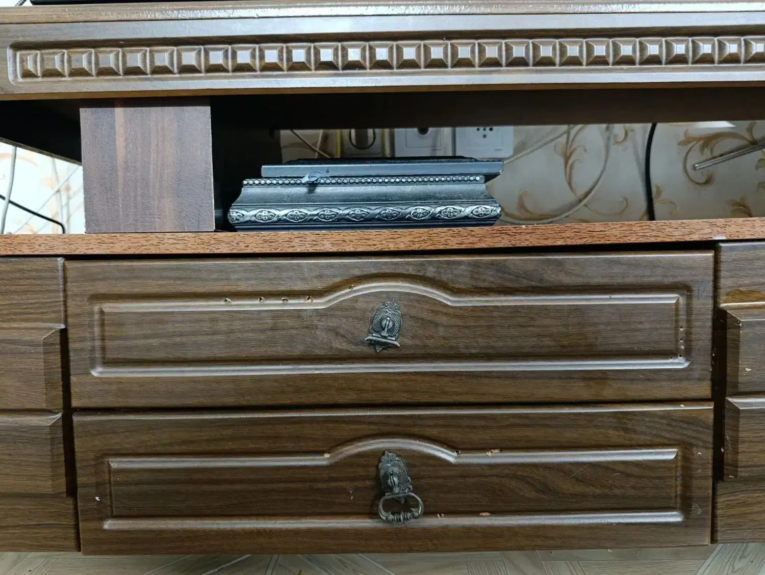 میز|بوفه، ویترین، کنسول|مشهد, کوشش|دیوار