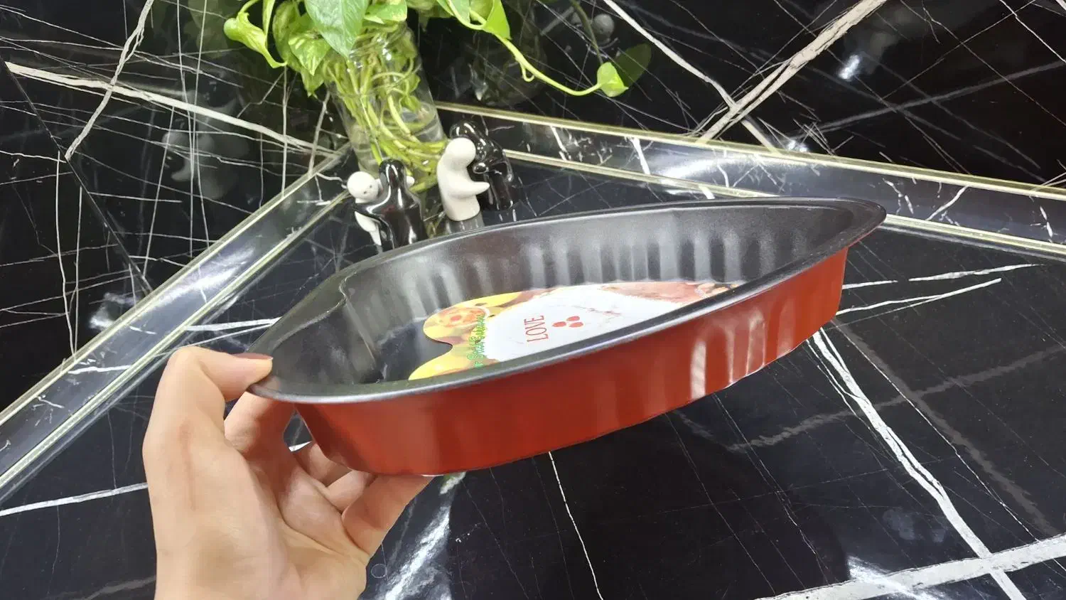 قالب کیک|ظروف پختوپز|مراغه, |دیوار