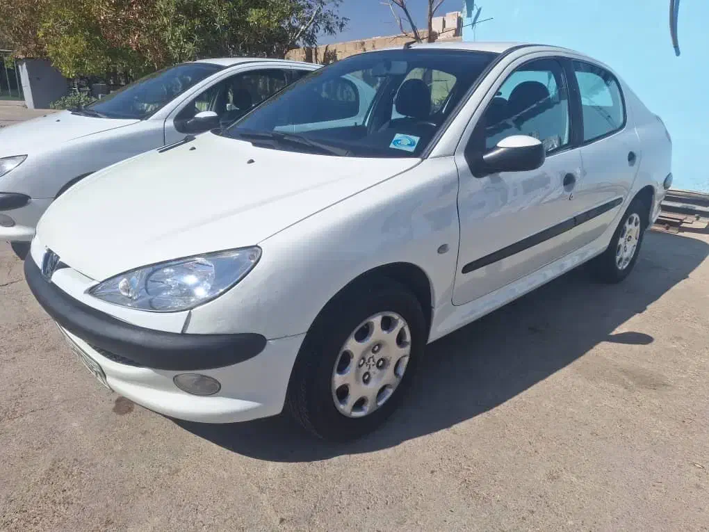 ۲۰۶ اس دی V8 مدل ۸۸|خودرو سواری و وانت|شیراز, شهرک گلستان شمالی|دیوار