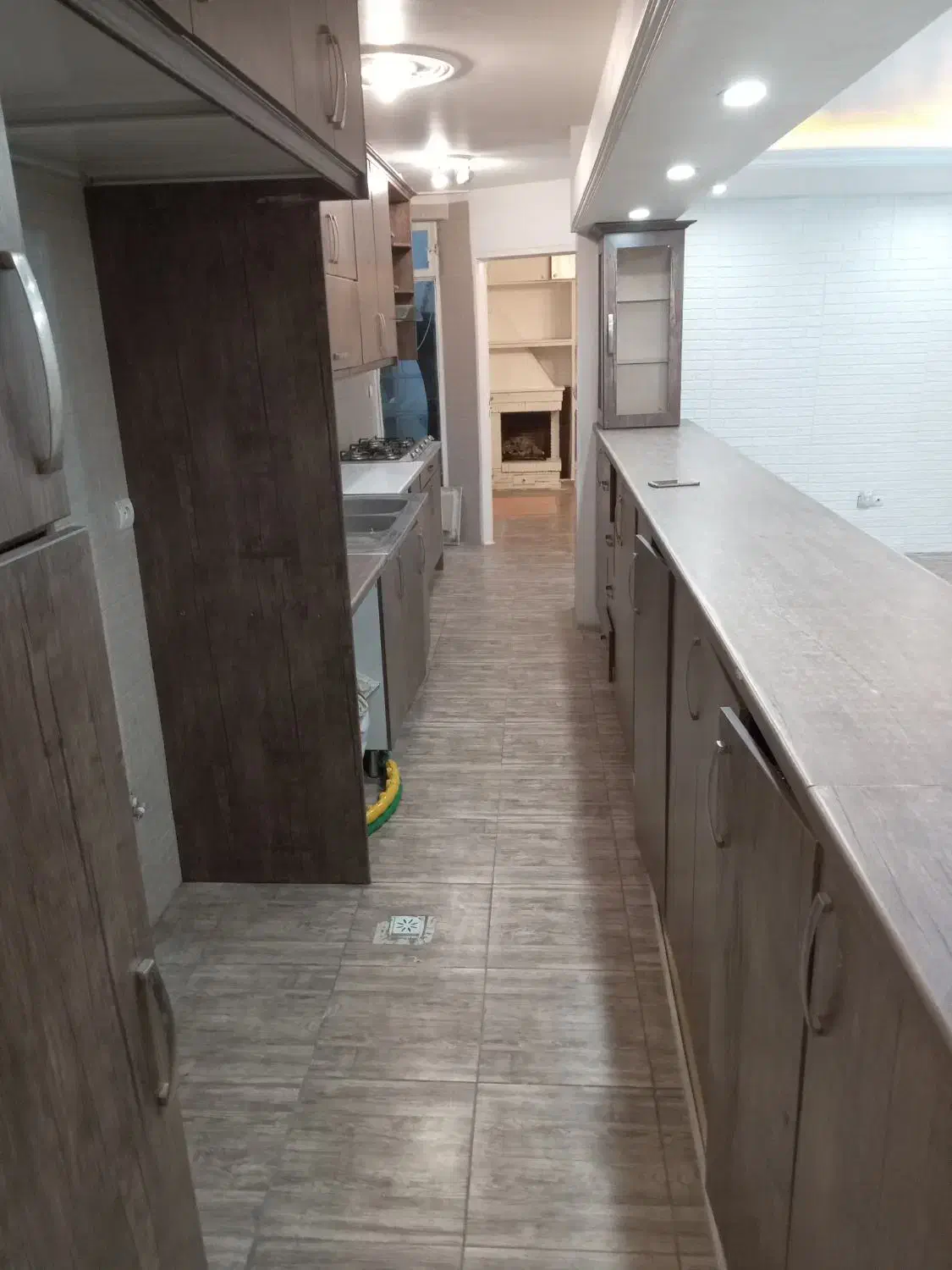 شهیدعراقی۱۰۰متر ۲خوابه بازسازی شده بدون مالک تخلیه