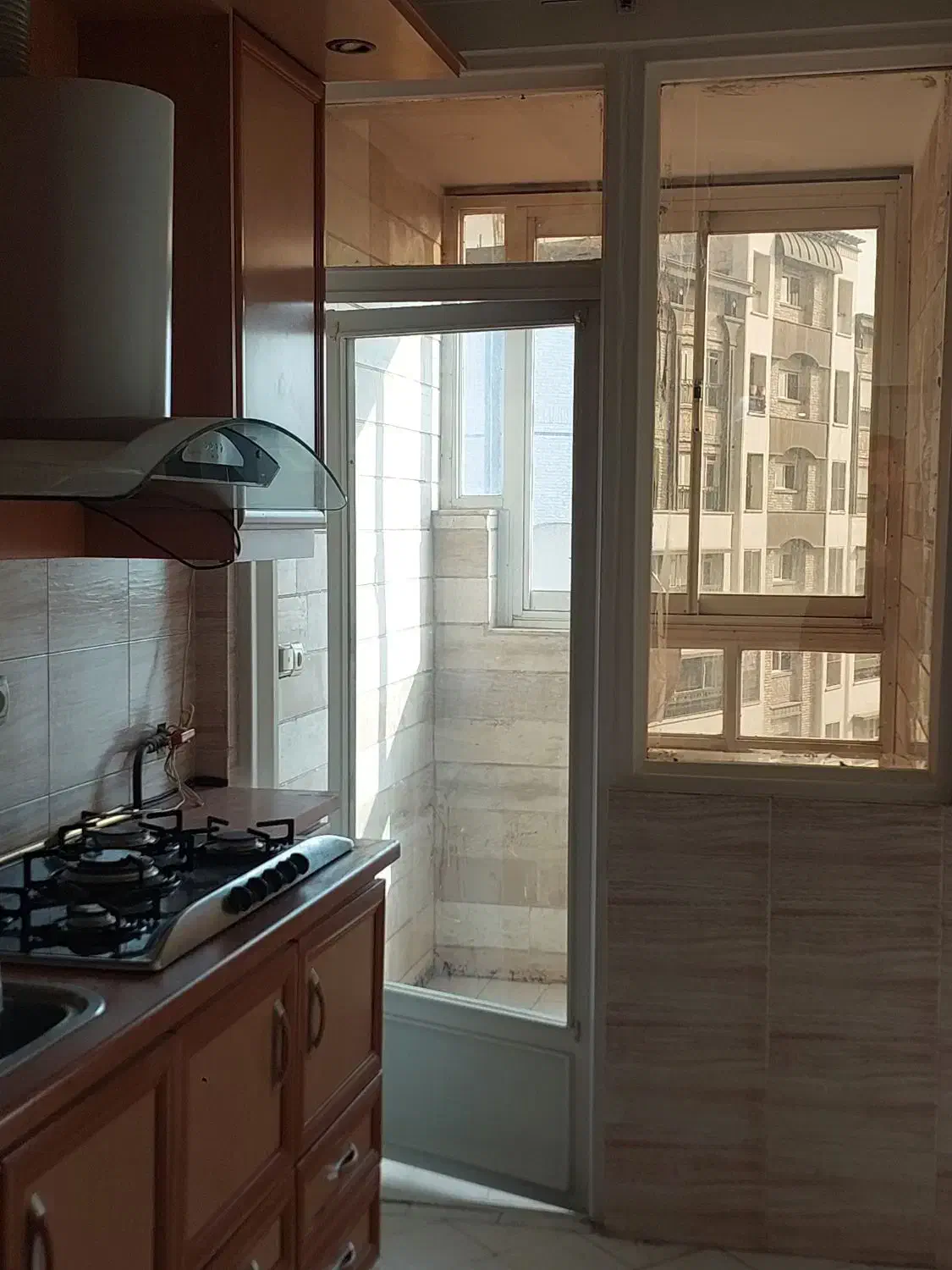 ۱۶۰ متر ، پونک ، معین ، رهن یا رهن و اجاره