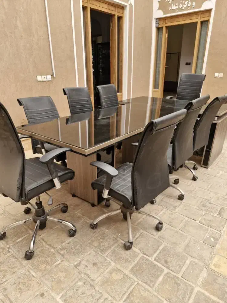 میز کنفرانس وصندلی|دفتر کار|یزد, |دیوار