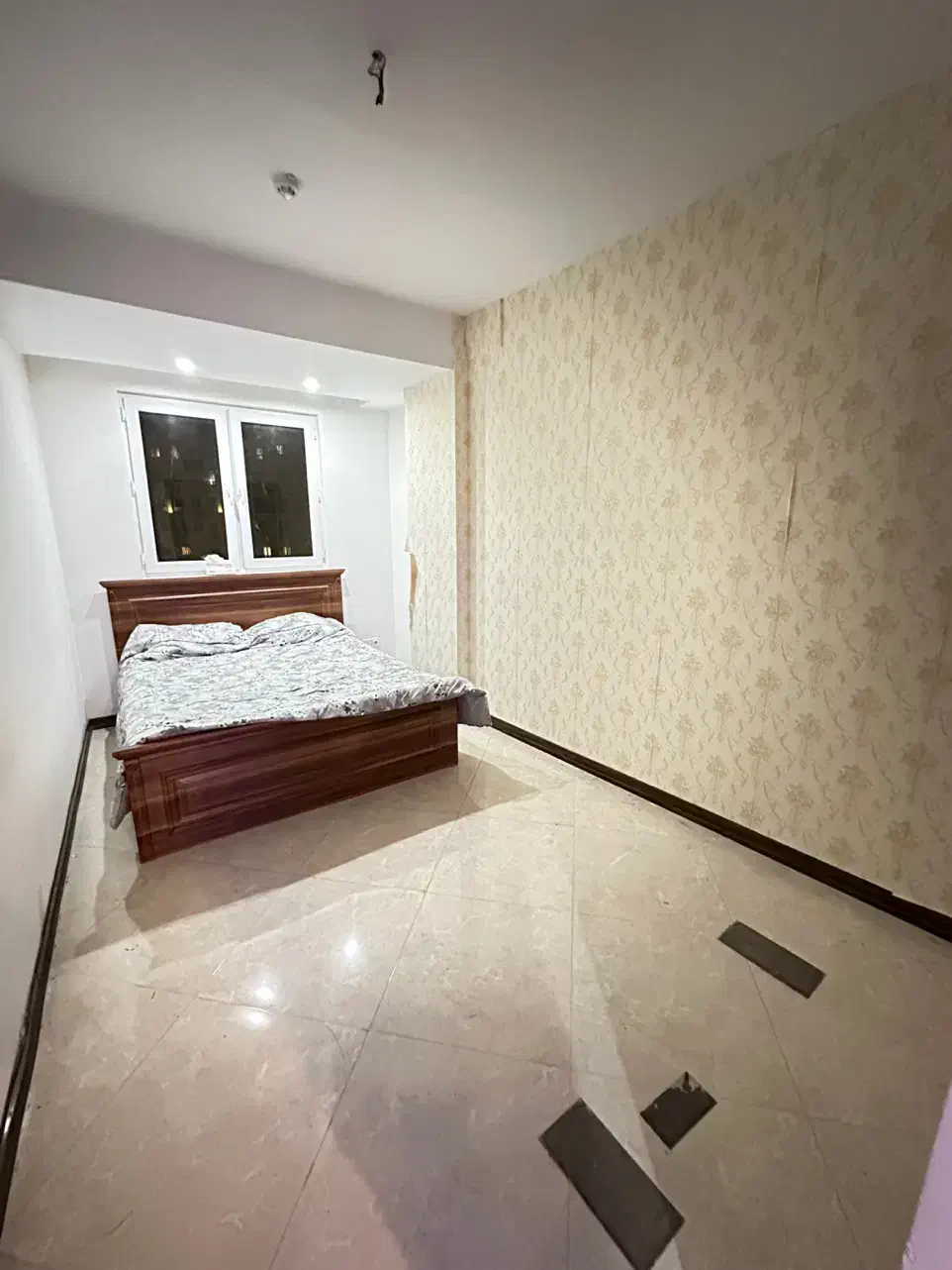 برج های مجلل بام پونک ۶۵ متر۱خواب