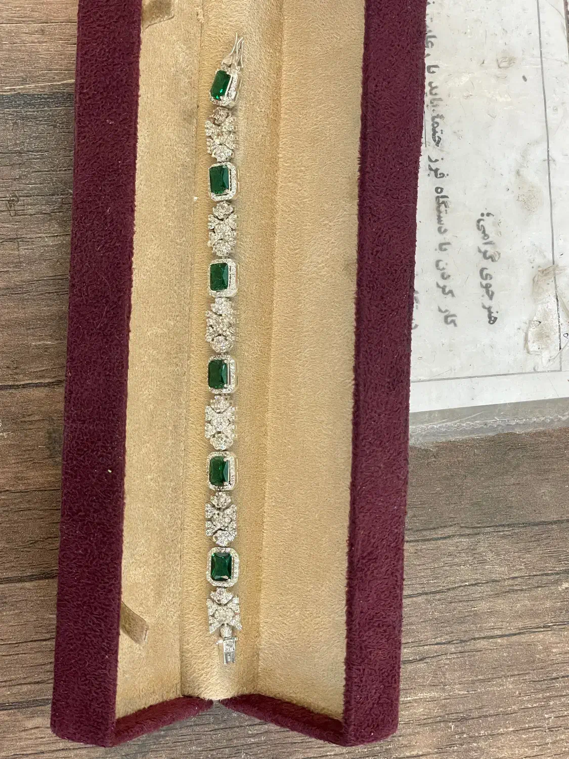 دستبند جواهری نقره با نگین سبز|جواهرات|شیراز, عفیفآباد|دیوار