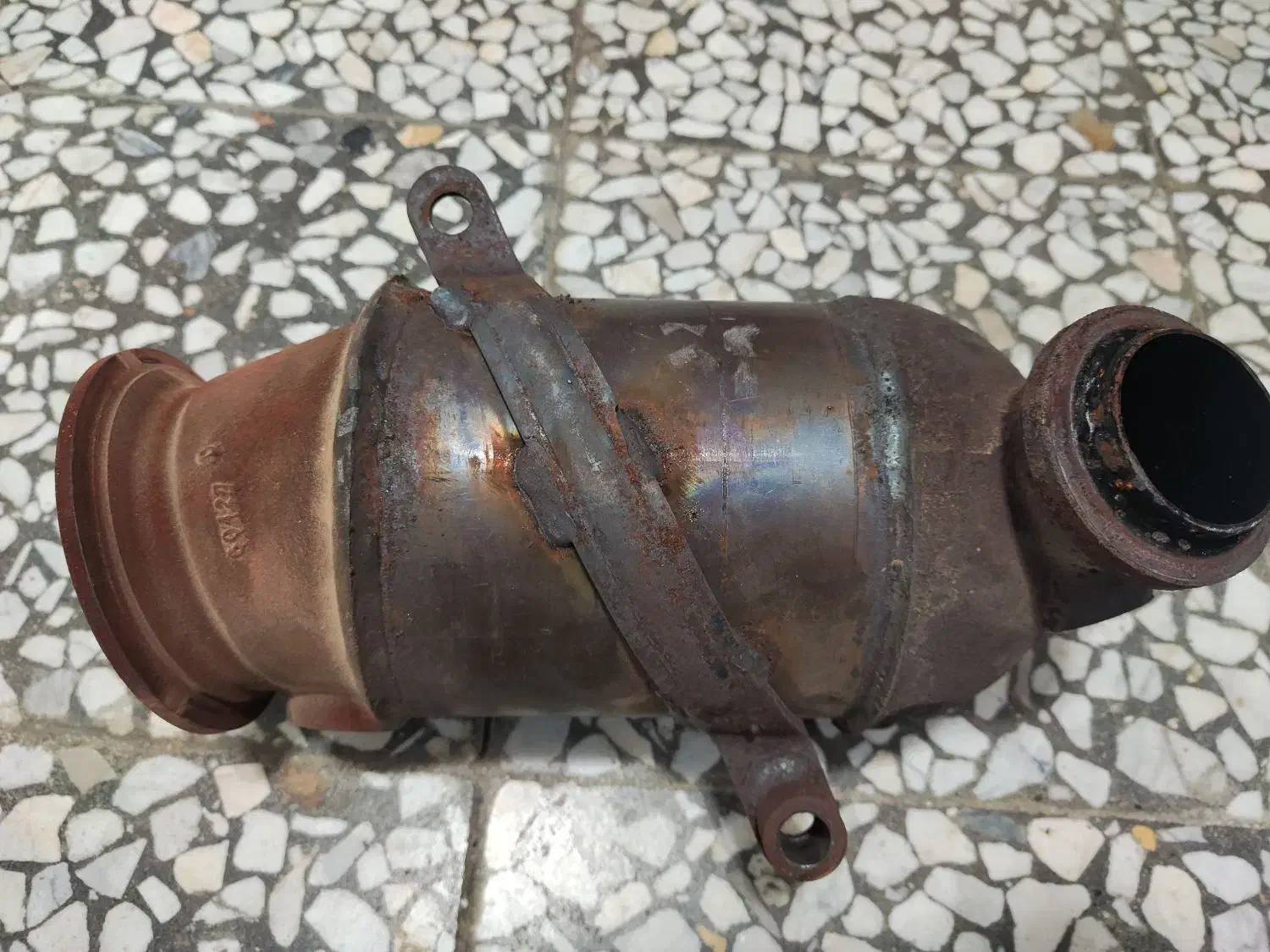 کاتالیزور ارجینال دناپلاس 96 و سمند ef7 و دیسک چرخ|قطعات یدکی و لوازم جانبی|رشت, نیکمرام|دیوار