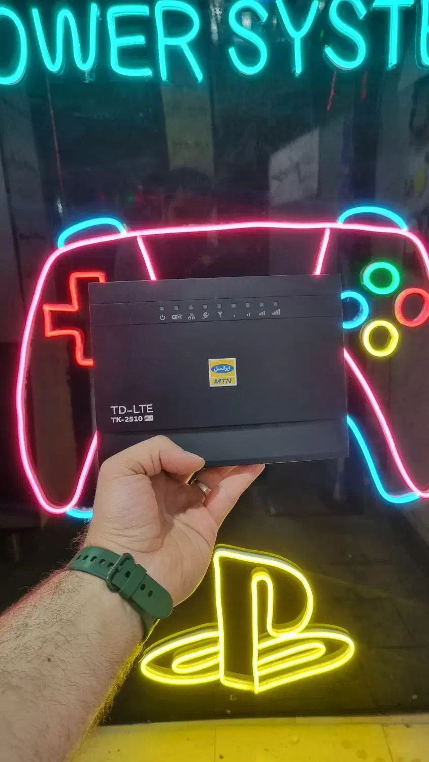 مودم TDLTE 5Gشرکت ایرانسل سیمکارتخورر|مودم و تجهیزات شبکه|اراک, |دیوار