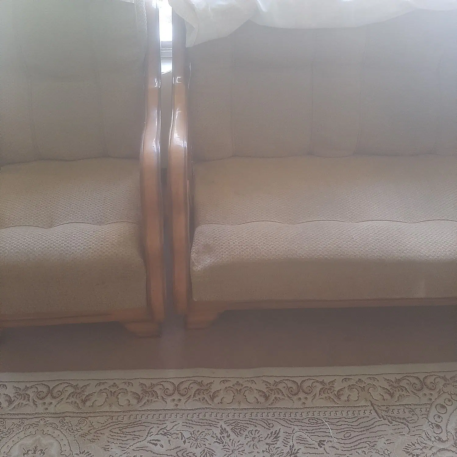 مبل ۸نفره|مبلمان خانگی و میز عسلی|اصفهان, باغ فردوس|دیوار