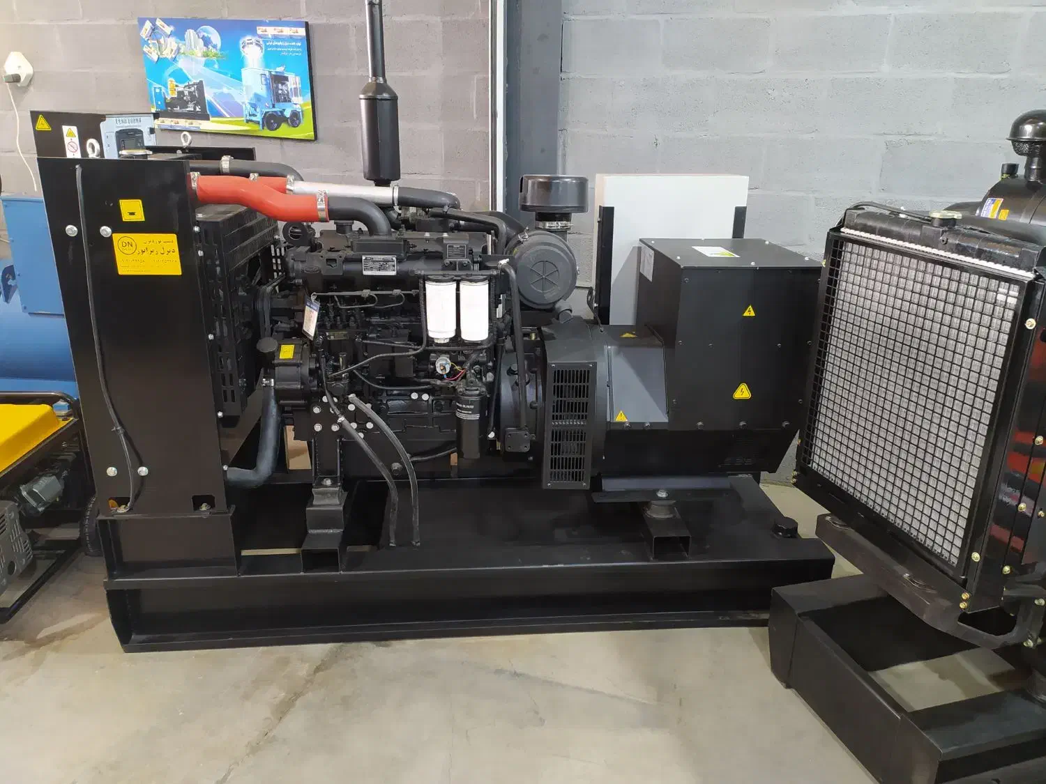 دیزل ژنرانور با برندها و توان های مختلف|ماشینآلات صنعتی|فومن, |دیوار