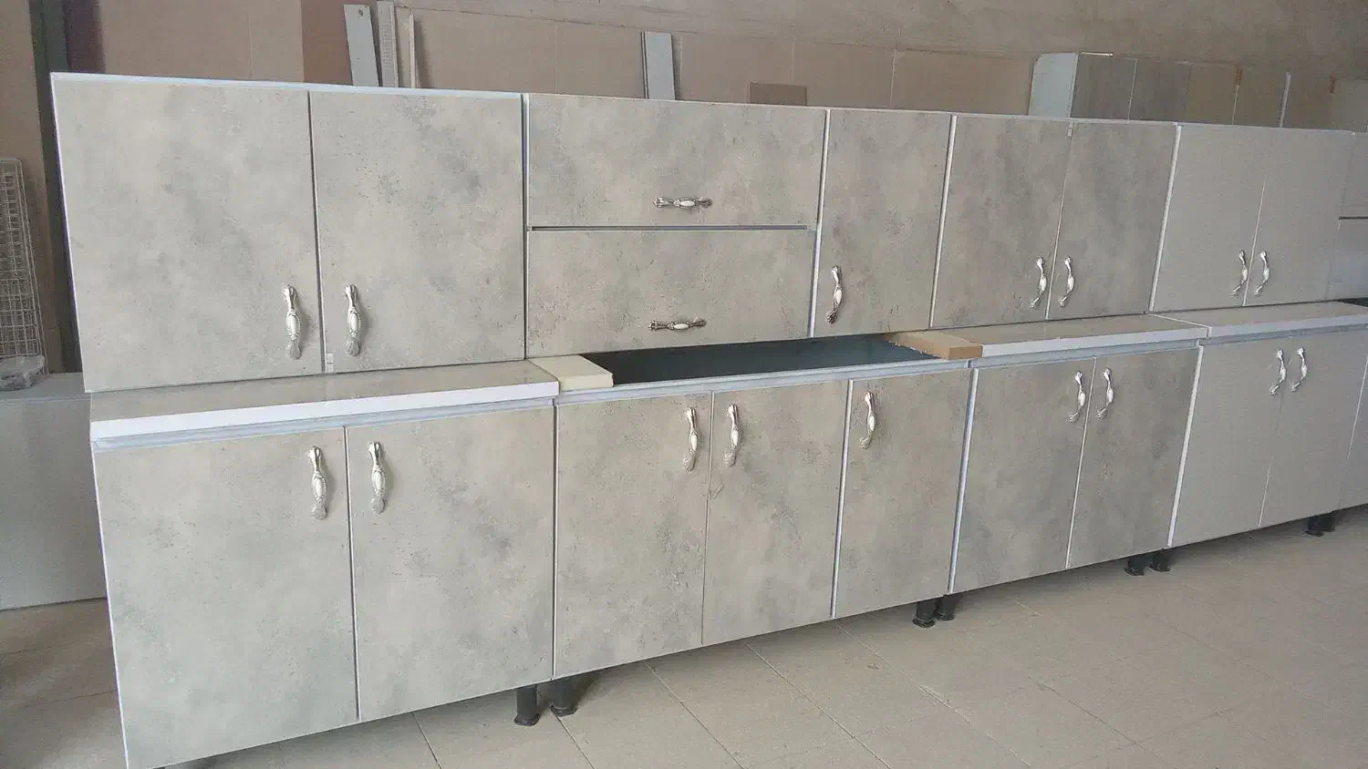 کابینت آماده نصب شش متری|مصالح و تجهیزات ساختمان|کاشان, صفی آباد|دیوار