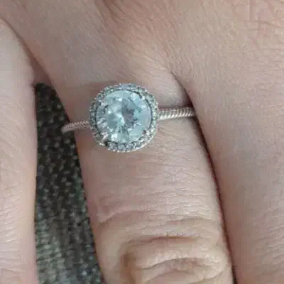 طلا (گوشواره و انگشتر) سالم و در حد نو|جواهرات|الیگودرز, |دیوار