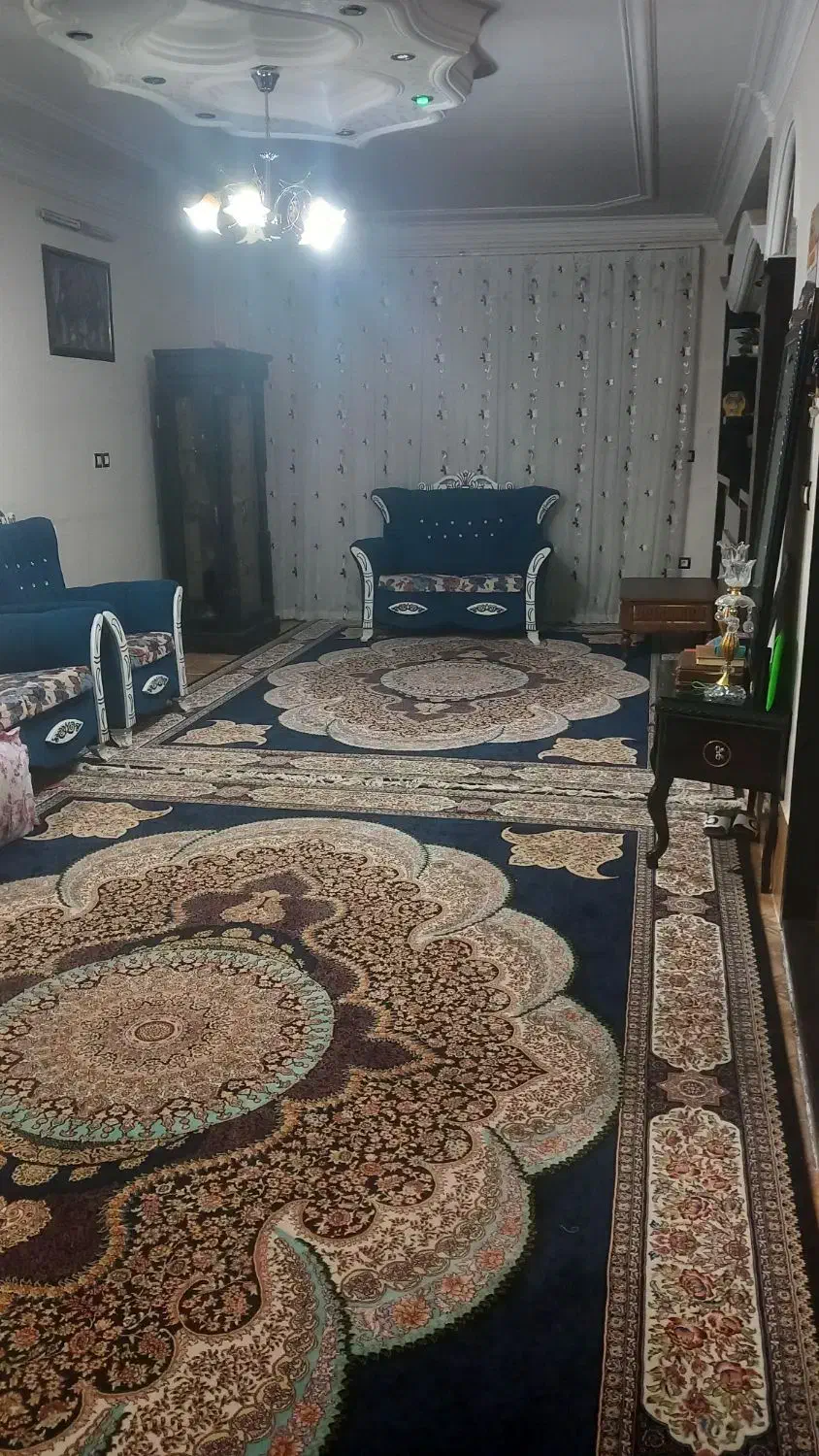 اجاره اپارتمان.مهرشهر خیابان حر|اجارهٔ آپارتمان|بیرجند, |دیوار