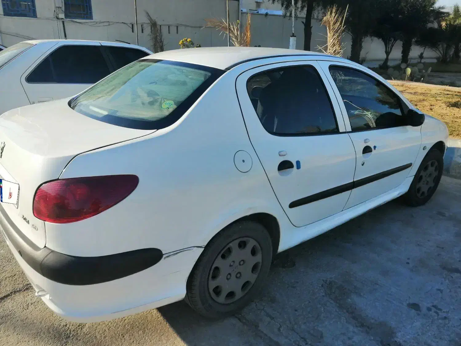 206v8مدل 93|خودرو سواری و وانت|بوشهر, |دیوار