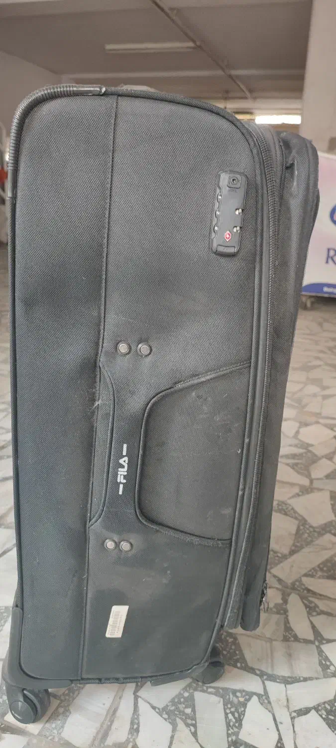 چمدون برند فیلا|کیف، کفش، کمربند|لنگرود, |دیوار