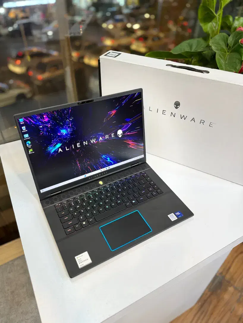 لپ‌تاپ خاص ALIENWARE M16 R2|رایانه همراه|شیراز, ملاصدرا|دیوار