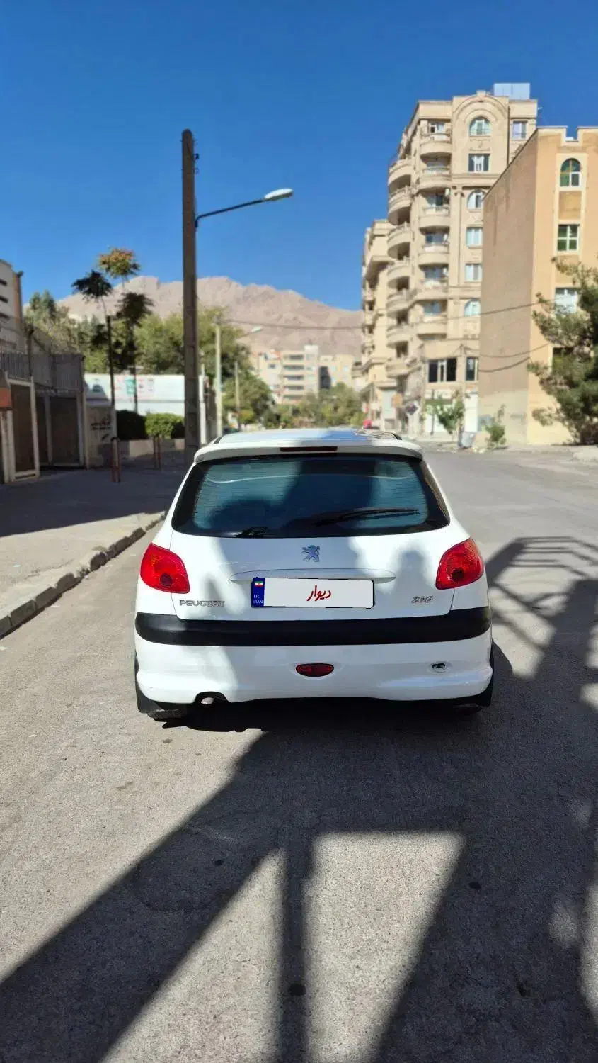 پژو۲۰۶تیپ ۵مدل۹۲|خودرو سواری و وانت|کرمانشاه, |دیوار