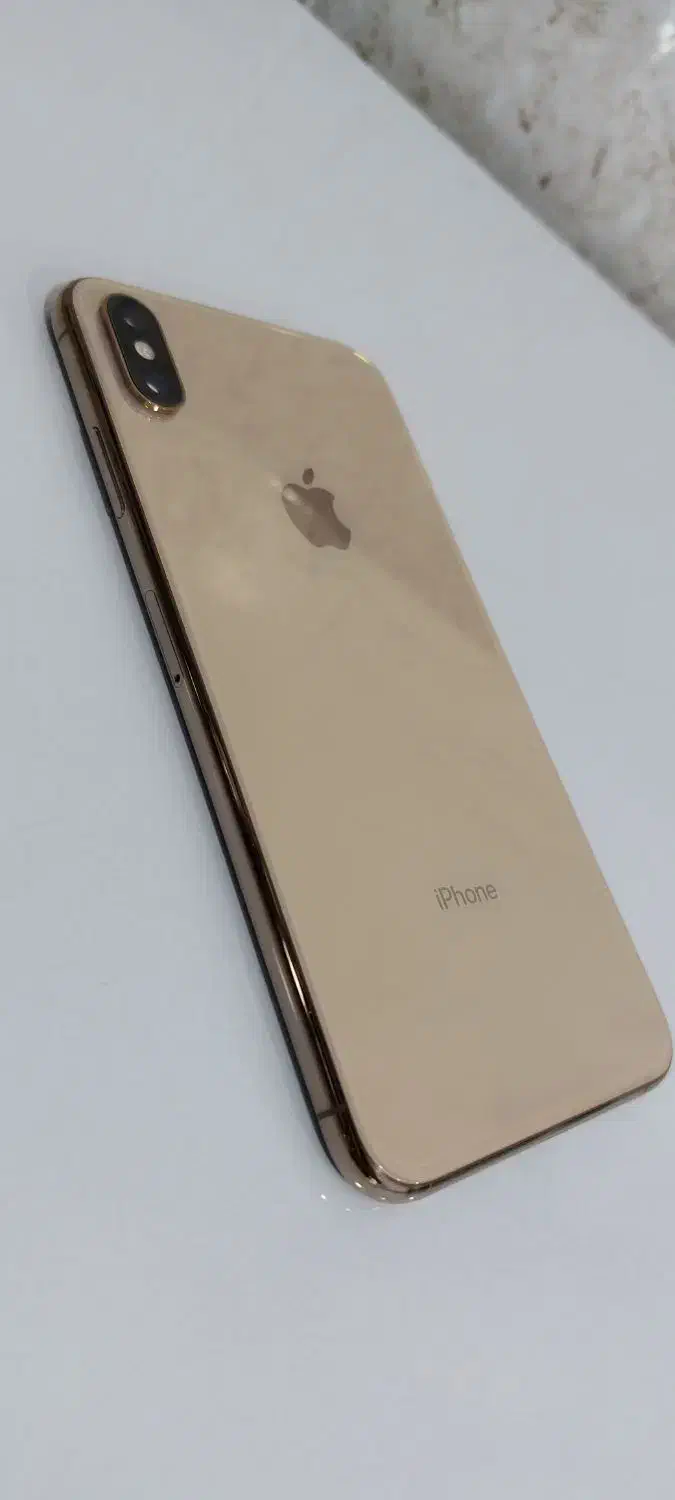 iPhone xs max لازرورقی|موبایل|تربت جام, نظامی|دیوار