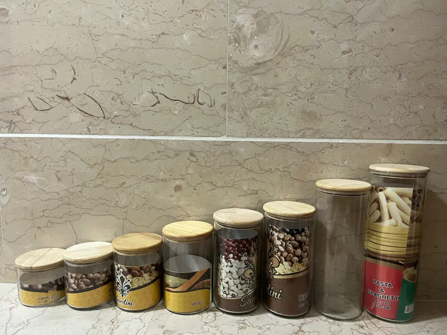 بانکه شیشه ای قیمت استثنایی|ظروف نگهدارنده، پلاستیکی، یک‌بارمصرف|قم, زنبیل آباد|دیوار