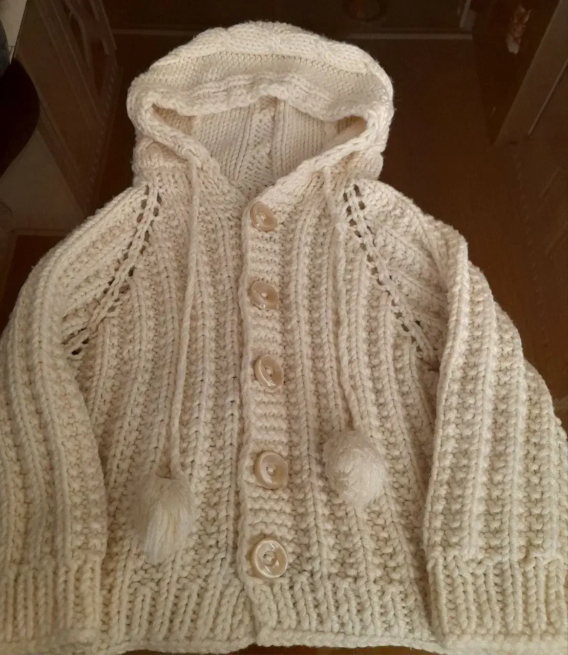 بافت های گرم وشیک ونو بچه گانه|کفش و لباس بچه|اراک, |دیوار