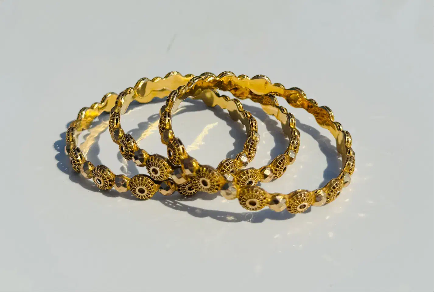 النگو زیبا،۲۵۰بالای تابلو،|جواهرات|دهدشت, |دیوار