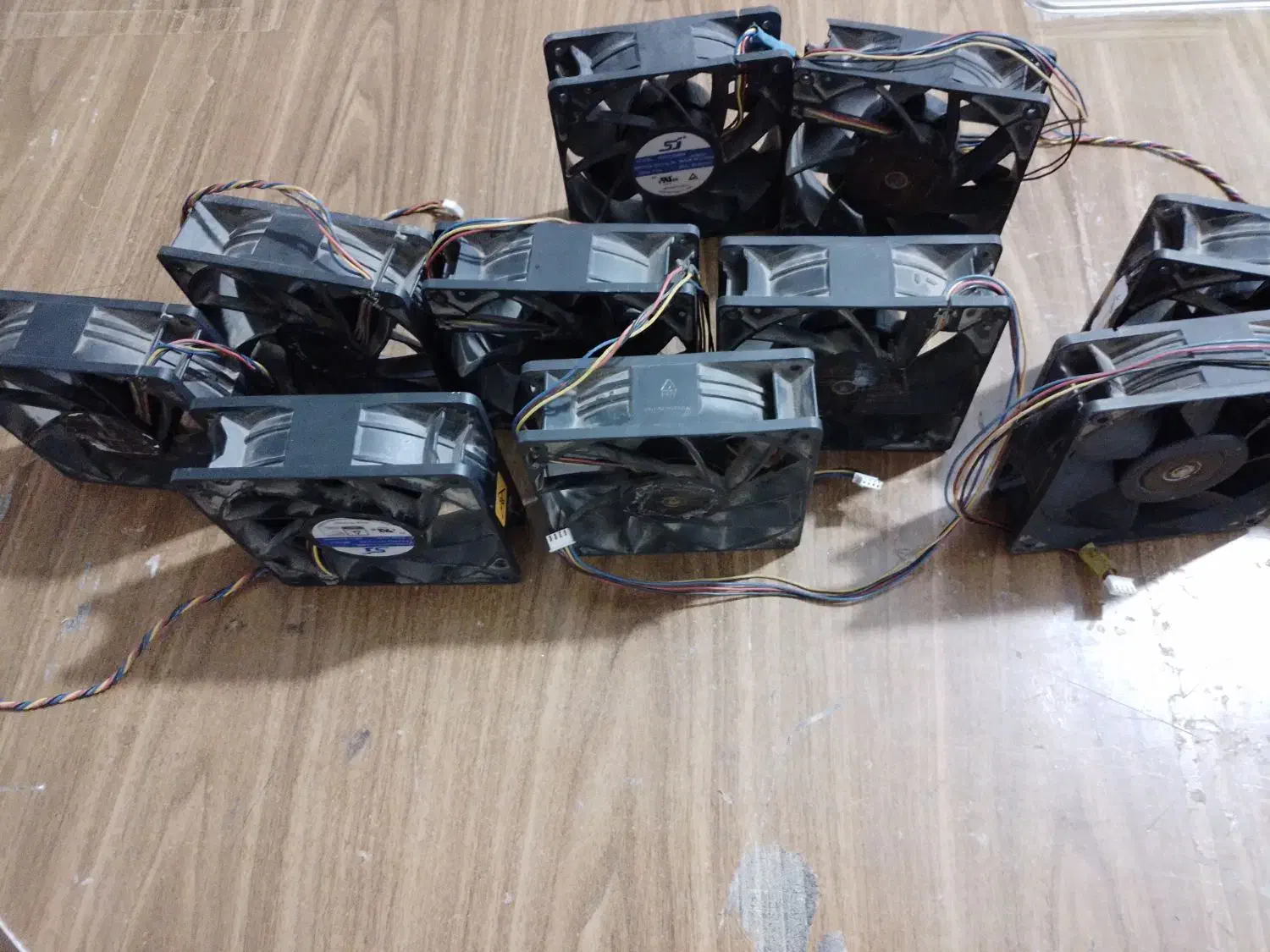 فن های ۱۲ در ۱۲|قطعات و لوازم جانبی رایانه|اردبیل, |دیوار