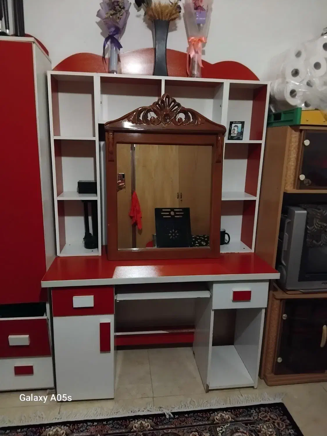 فروشی قیمت مناسب|تخت و سرویس خواب|ساوه, |دیوار