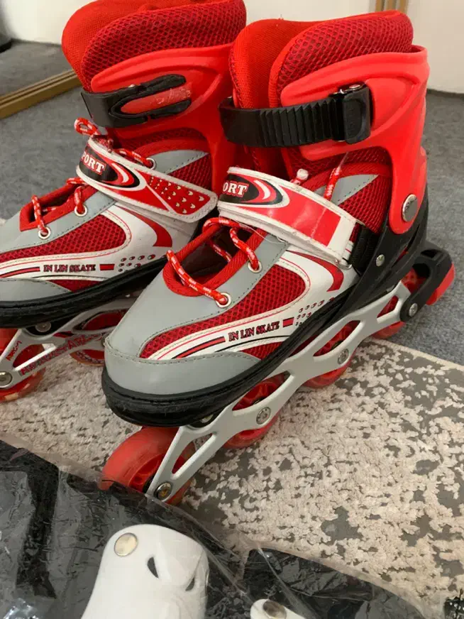 کفش اسکیت|دوچرخه، اسکیت، اسکوتر|سنندج, |دیوار