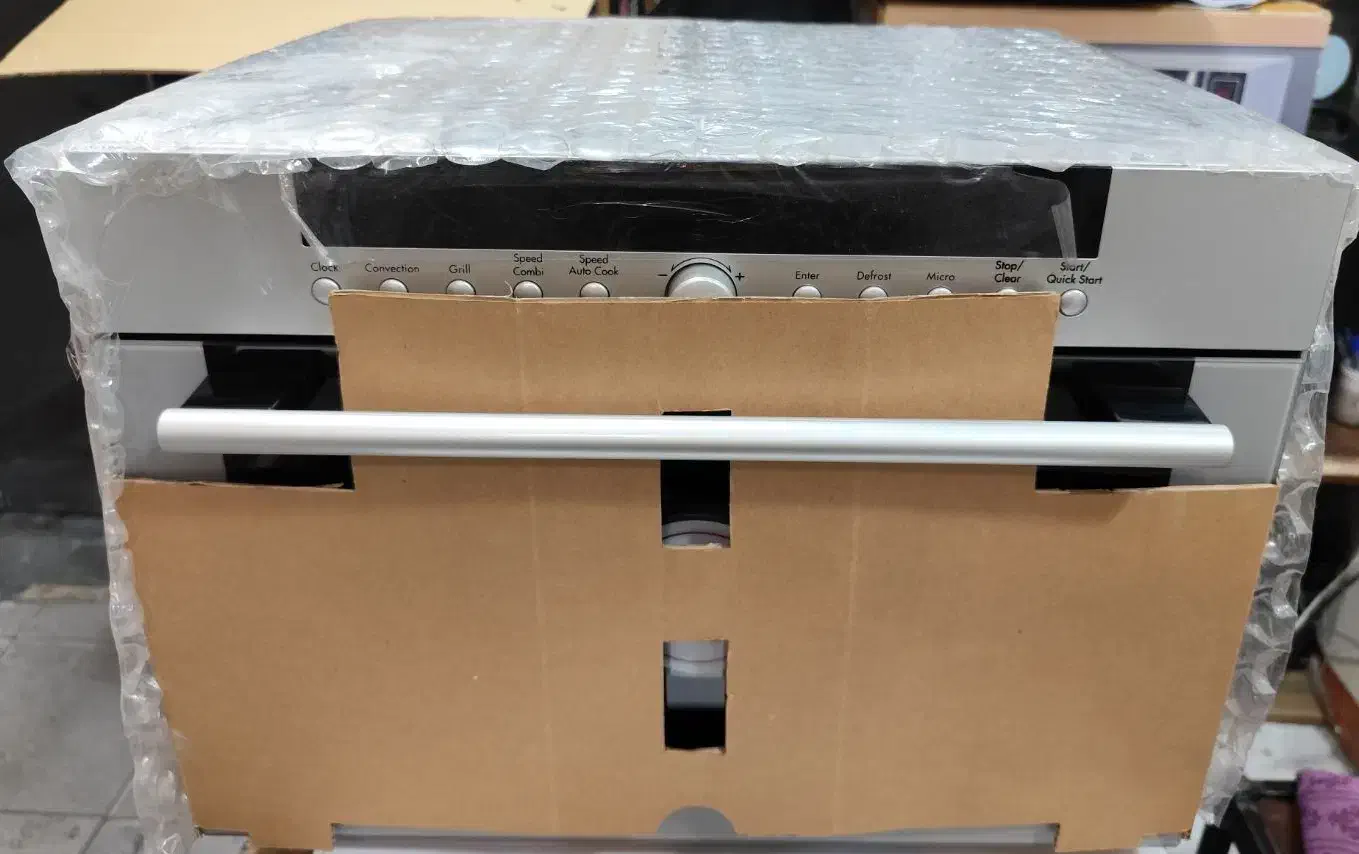 ماکروفر سولاردم LG ال جی.اصل کره.آکبند|اجاق گاز و لوازم برقی پخت‌وپز|تبریز, |دیوار