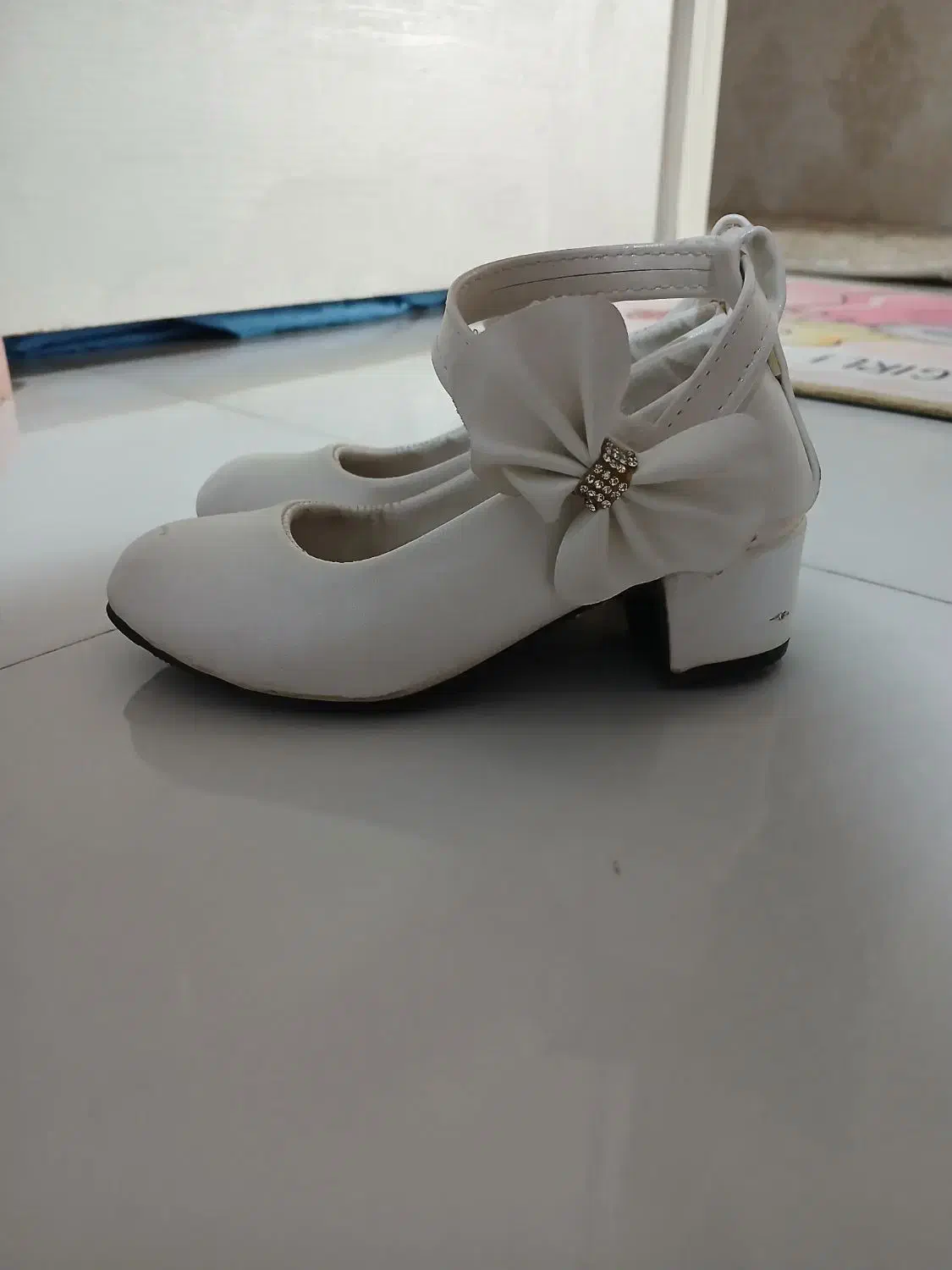 کفش بچگانه|کیف، کفش، کمربند|کرمانشاه, |دیوار